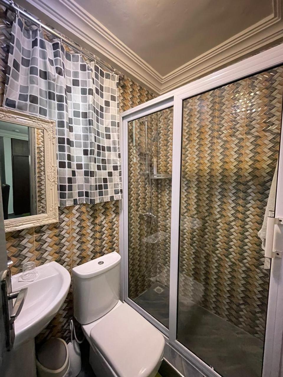 Perriman Hotel Kokrobite Ngoại thất bức ảnh