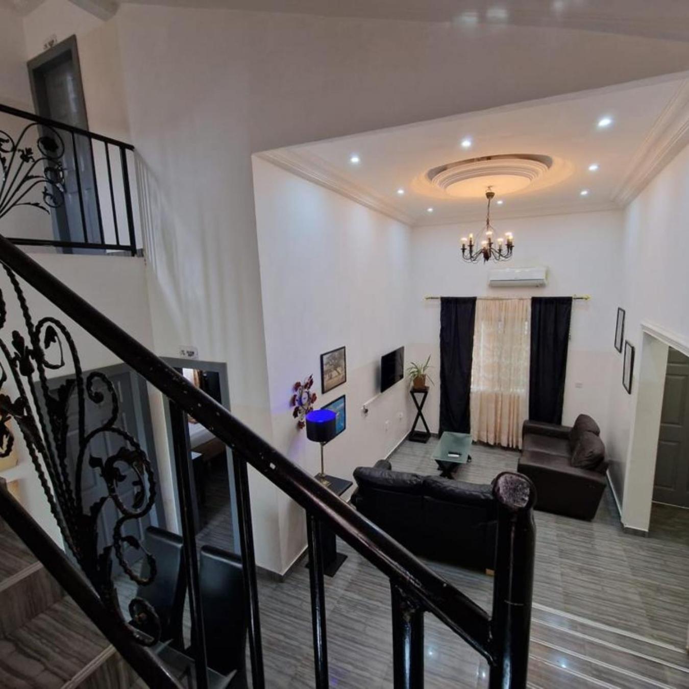 Perriman Hotel Kokrobite Ngoại thất bức ảnh